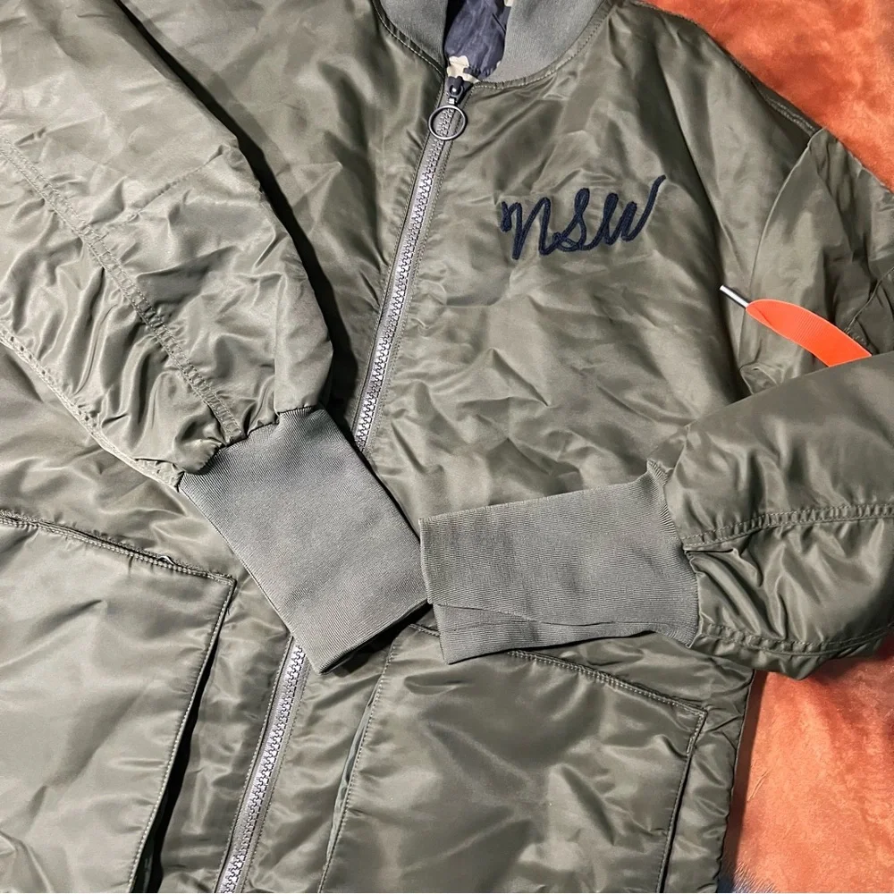 Nike NSW Insulated Long Varsity Bomber Jacket Green Camo Orange  Jacket small